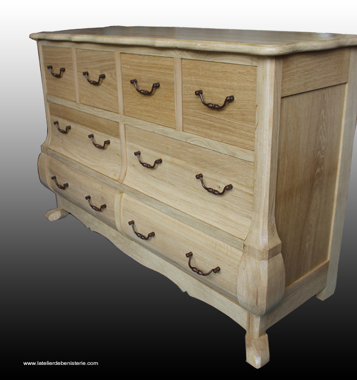 chest of drawers English inspiration