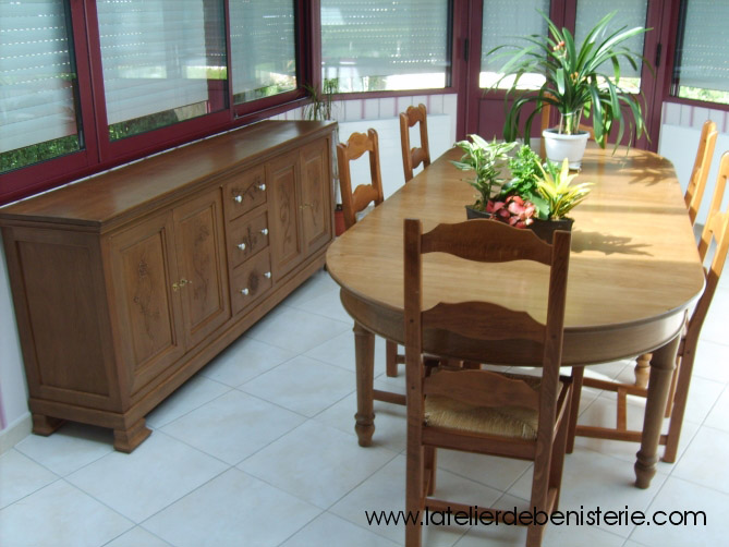 Salle de style Louis-Philippe