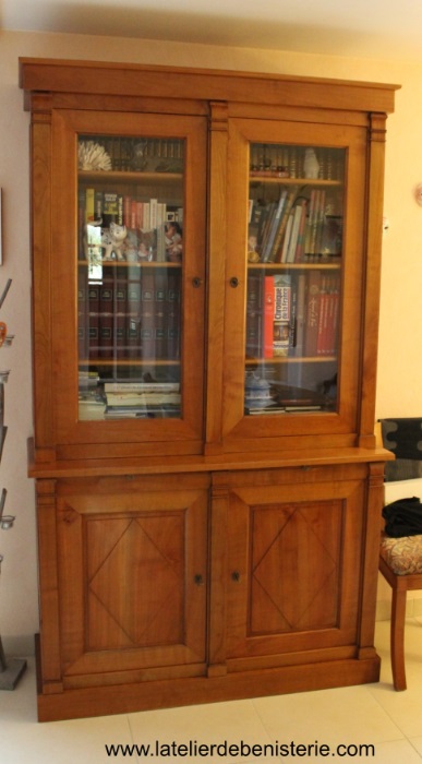 Bookcase directoire style