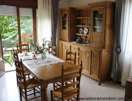 Picardy dinning-room